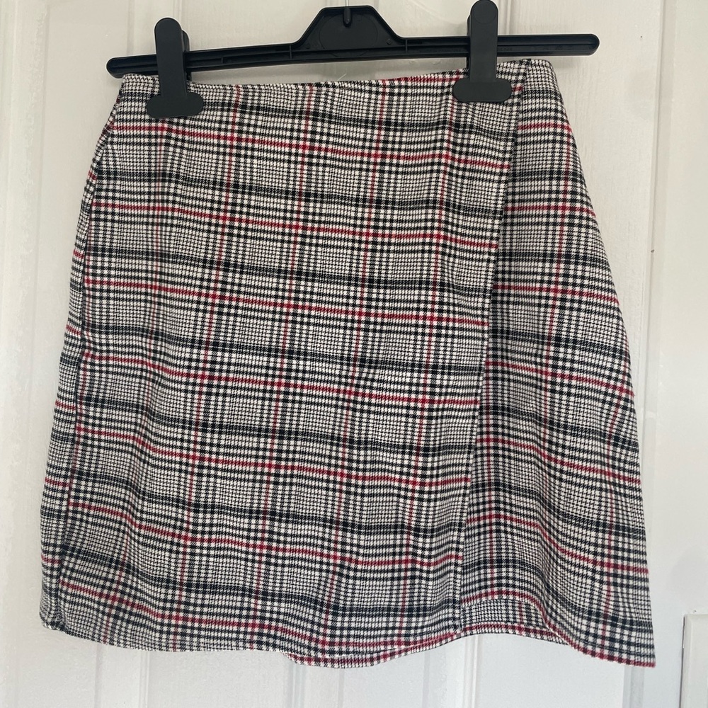 Hollister Check Plaid Skirt NEW never worn